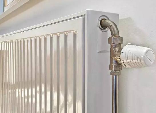 家用暖氣片施工完后如何驗(yàn)收?照著這幾點(diǎn),包你溫暖過冬